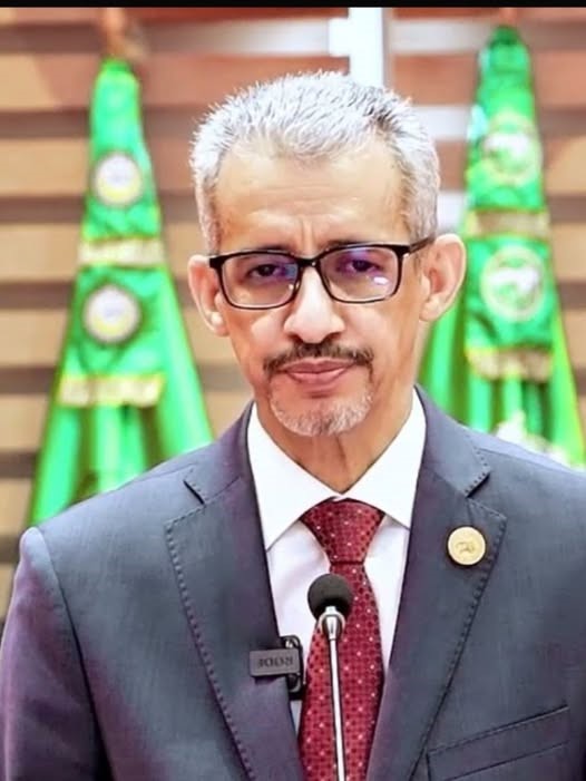 القادة العرب والنخب يجمعون على الإعجاب بما قام به د/ محمد ولد أعمر لصالح الأليسكو